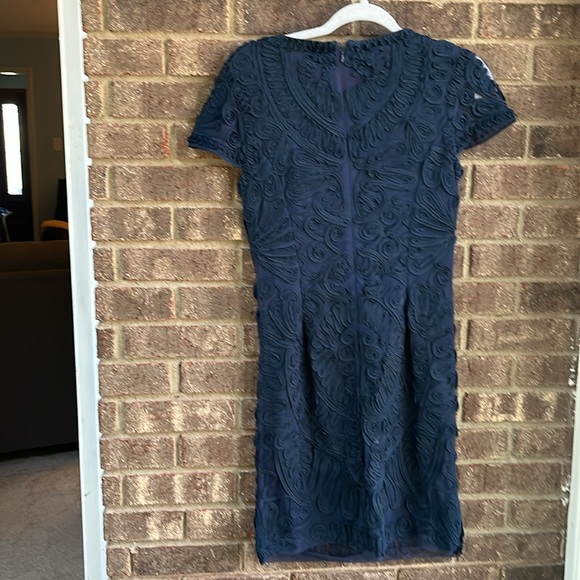 JS COLLECTIONS Elegant Navy Blue Textured nylon Dress SIze 4 - Picture 4 of 10